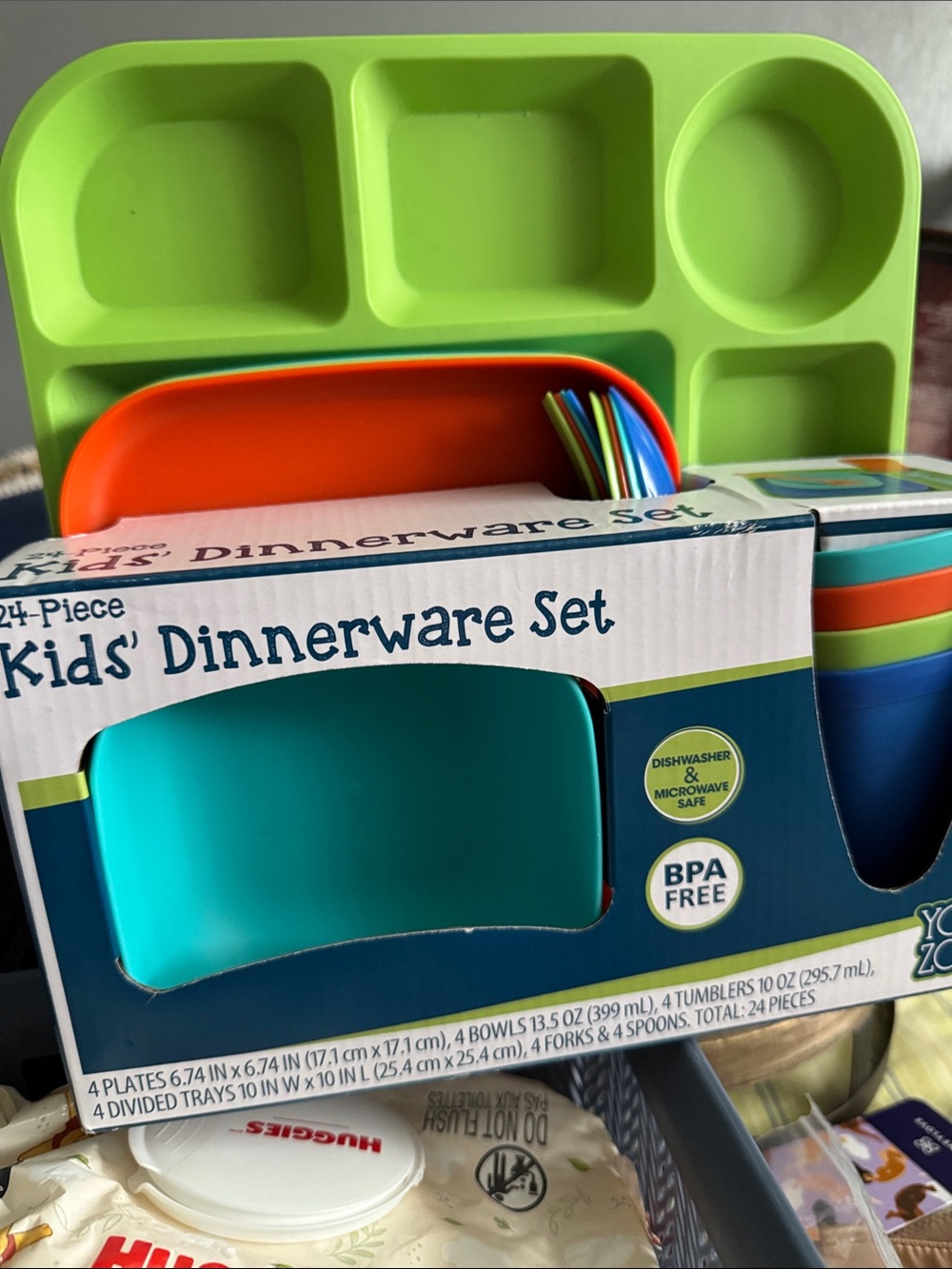 Kids 24-Piece Dinnerware Set - Bright Green & Teal